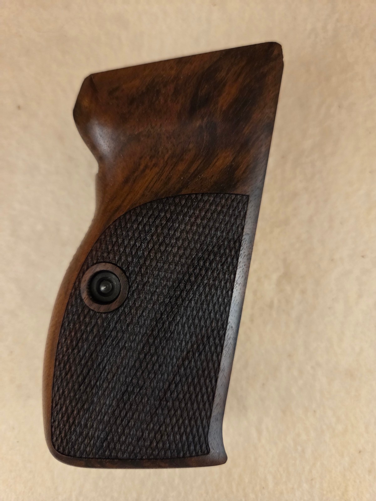 SIG P210 English Walnut Chkd+Back Pistol Grips w/Bottom Mag Rel./Lanyard NEW M