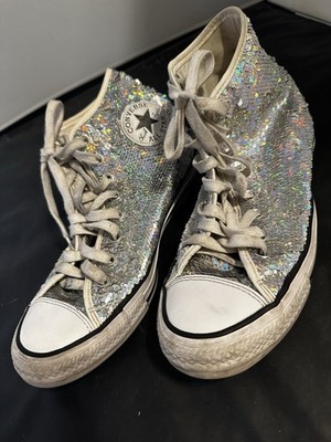 Converse Women s Low Silver Flakes Size 9.5 US Chuck Taylor All Star