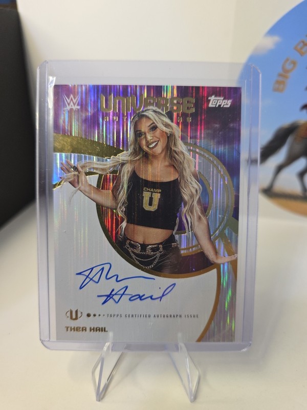 2025 Topps Universe WWE Thea Hail #UNA-THA Universe Autographs Flare OnCard Auto