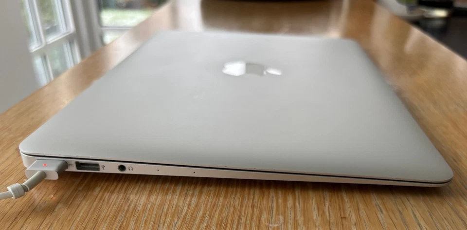 Apple Macbook air 13 Intel Core i5 - Bild 4 von 4