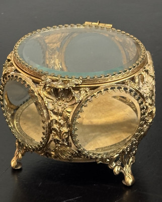 Vintage Victorian Floral Ormolu Beveled 5-Sided Glass Jewelry Box Casket