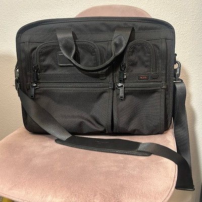 TUMI Alpha 2 T-Pass Medium Screen Laptop Brief Laptop Briefcase Bag Carry On