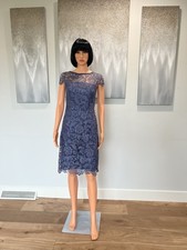 JJ'S HOUSE size 2 Navy Lace Mother of the Bride Dress 100 Polyester
