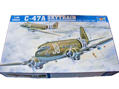 Trumpeter: C-47A Skytrain ; Maßstab 1/48; Top!!! Ansehen!!!