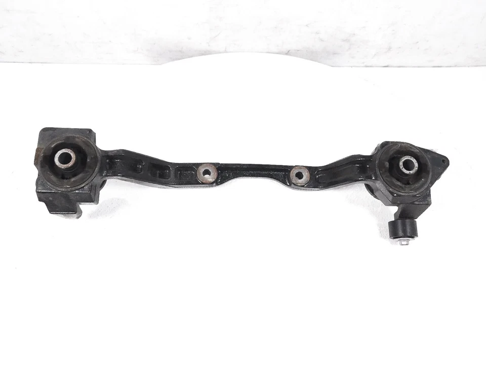 2023-2024 Toyota Prius Rear Differential Mount Bracket Awd 52391-16020 - Image 4 of 4