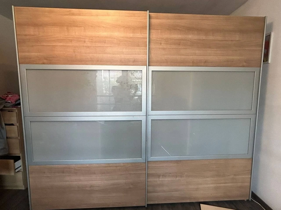Großer Kleiderschrank | Schiebetüren mit Glas | 250x210 cm - Bild 2 von 4