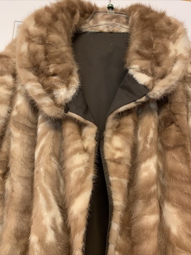 VTG 2 TONE SHEARED GENUINE MINK REVERSIBLE COAT TO RAINCOAT GREAT! Pockets Each - Picture 2 of 21