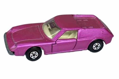 Lesney Matchbox Lotus Europa No. 5 Superfast 1969 Pink Excellent