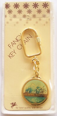 VINTAGE SYDNEY OPERA HOUSE NSW TRAVEL SOUVENIR METAL KEY CHAIN KEYRING PASS