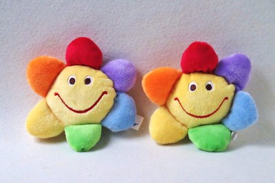 xToys Blume Sonne   bunt 2x Rassel Greifling Schmusetier Plüschrassel (T156)