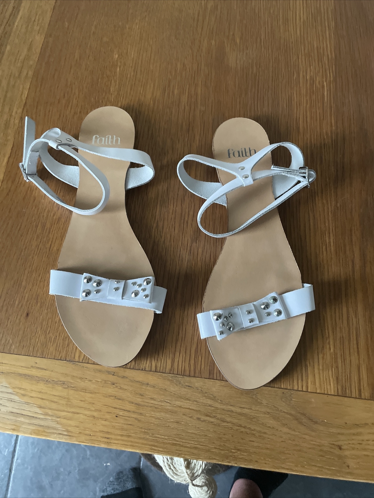 APL Sandali Faith taglia 7