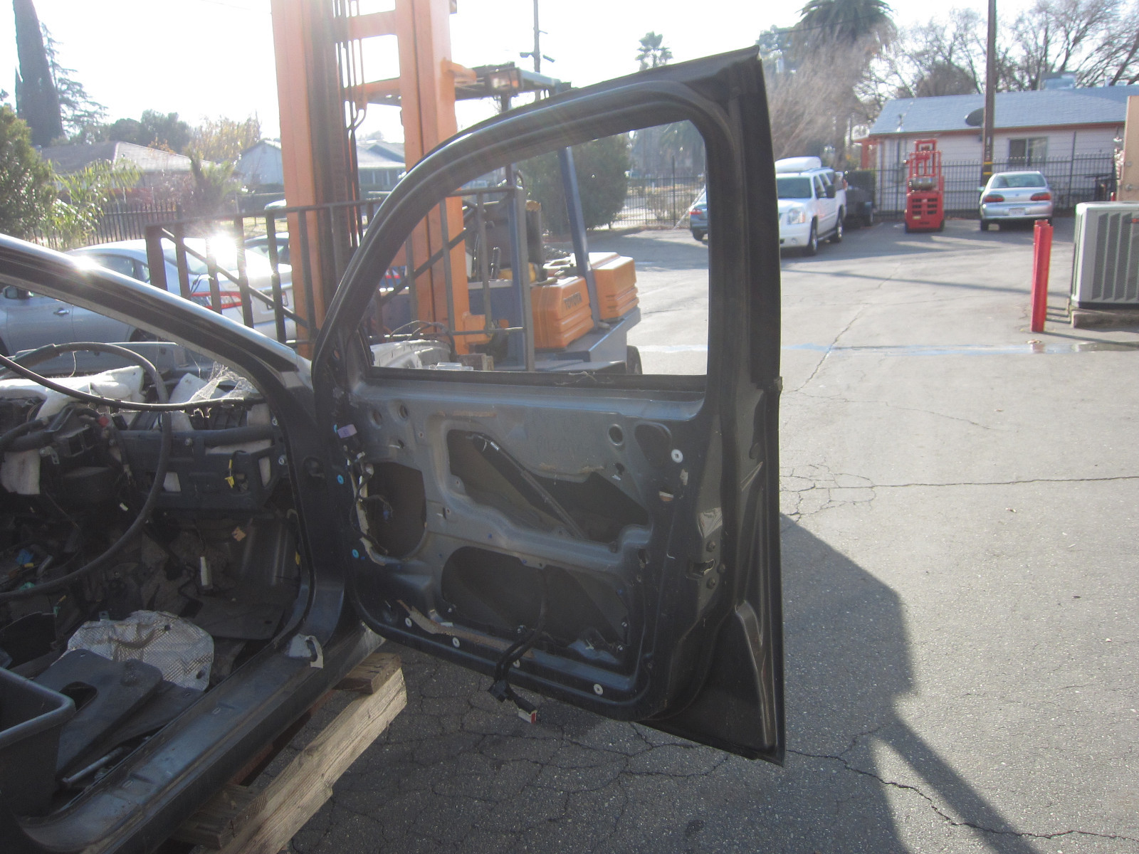 Maserati Quattroporte RH Front Door Shell - Part # 67062000