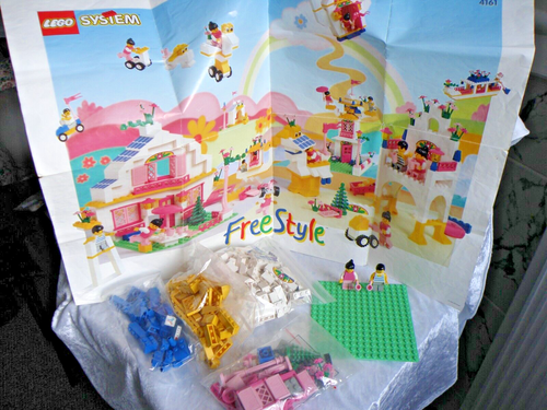LEGO 1995 GIRLS FREESTYLE SUITCASE 277 PCS PLUS 2 MINIFIGS #4161 NOT ORIG PKG