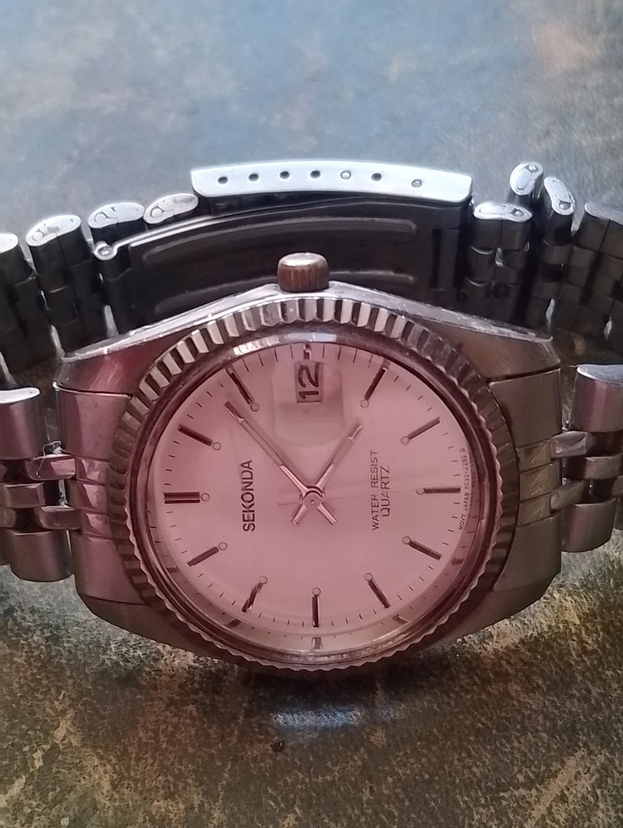 Reloj de pulsera Sekonda para hombre esfera plateada sin probar