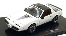 Ixo 1/43 Scale CLC582N.22 - 1982 Pontiac Firebird - White