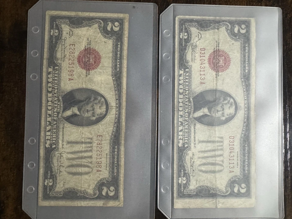 1928 Series D $2 Two Dollar Note Off Center Error (other Note For Comparison) - Image 3 of 4