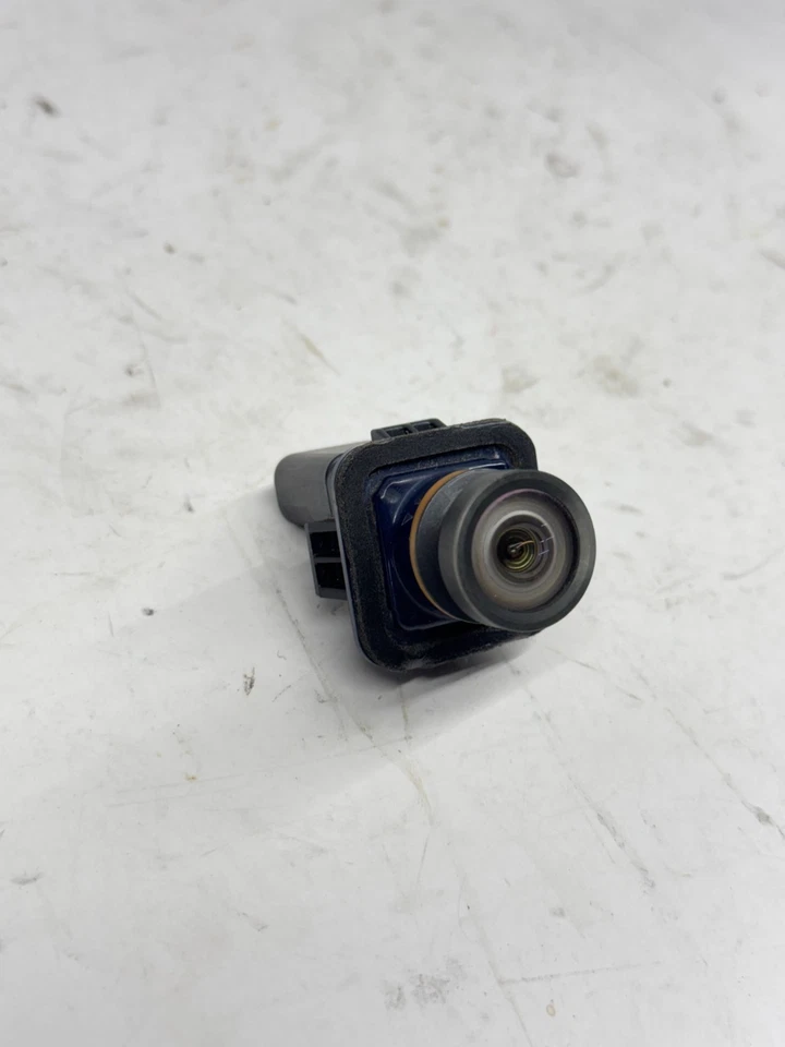 ⭐️ Cámara de visión trasera Ford Taurus 2010 2011 2012 OEM # AG1T-19G490-AA USADA Foto 2 de 4