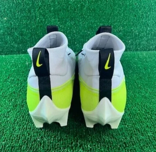 Nike Vapor Edge Pro 360 2 Football Cleats Platinum DA5456-004 Men's Size 9.5 - Picture 4 of 5