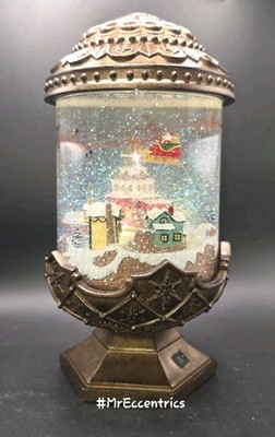 2010 Hallmark SNOW GLOBE SANTA Takes Flight OVER THE CITY Xox4000 Rare