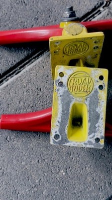 Road Rider Skateboard Truck. 10 Inches.