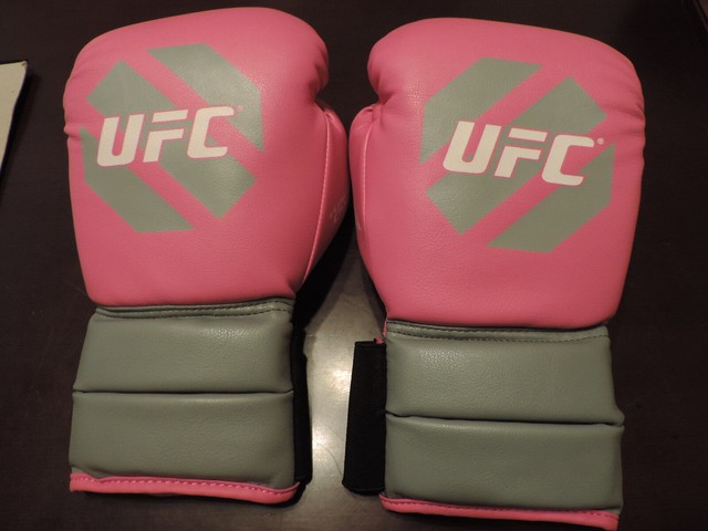 pink mma