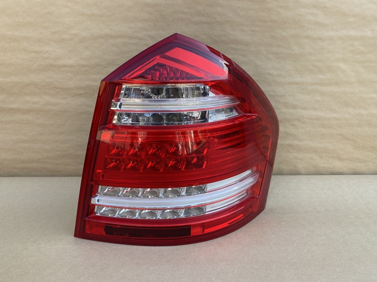 10-12 Mercedes W164 GL350 GL450 GL550 Right Pass Side LED