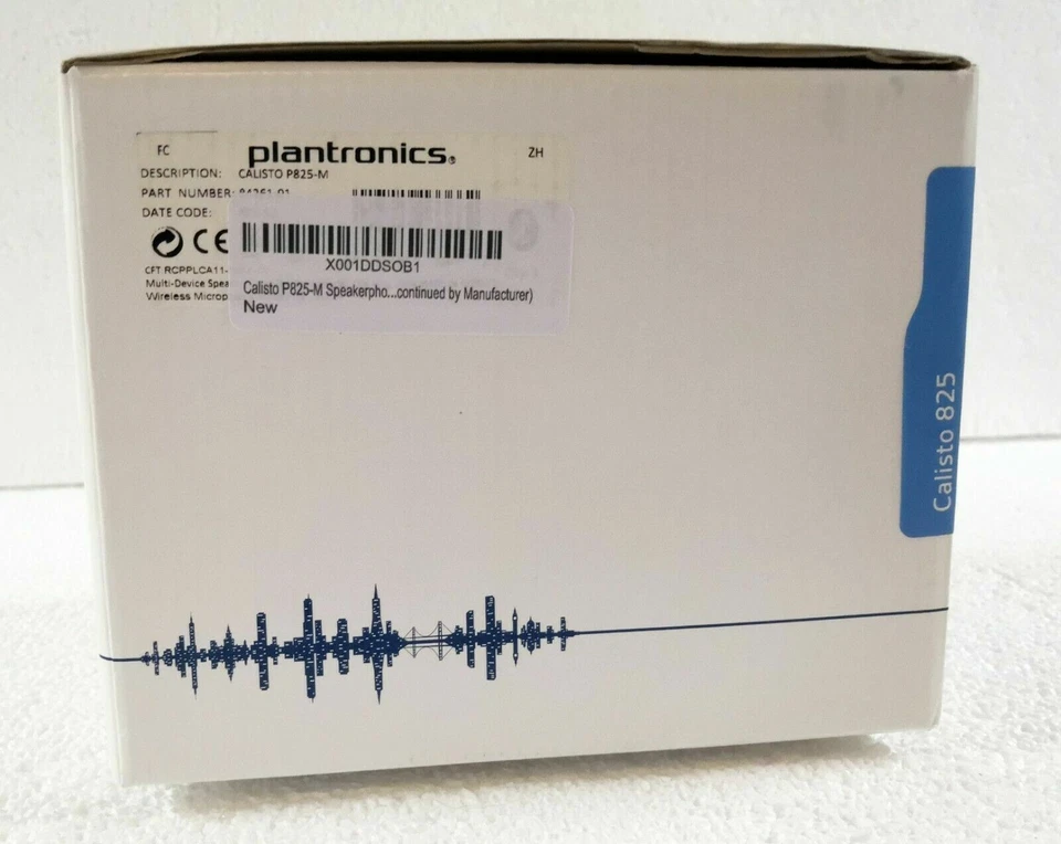 Plantronics Calisto 825 UC Speakerphone, Optimized for Microsoft Lync - Image 4 of 4