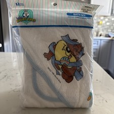 Vintage 1996 Baby Looney Tunes Bath Set Baby Taz Hooded Towel Washcloth Sealed