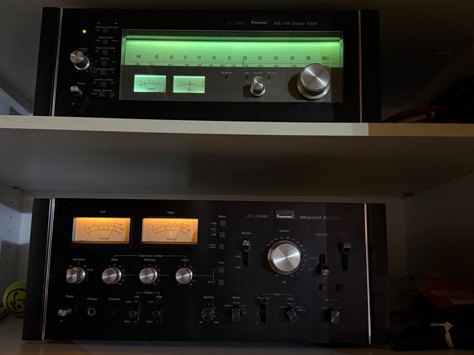 Vintage Sansui AU20000 integrated amplifier & Sansui Ty 9900 stereo tuner