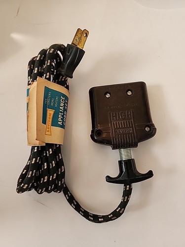 New Old Stock LEVITON HIGH LOW Appliance Cord Connector 15A-125V & 10A-250V - Picture 2 of 10