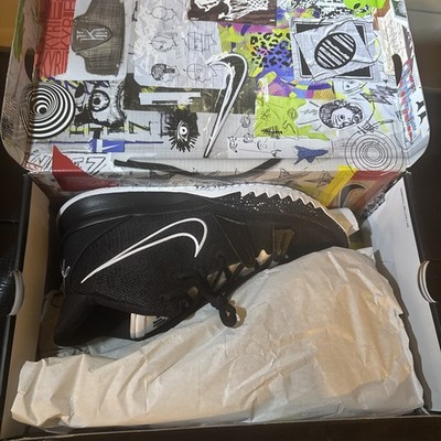 Nike Kyrie 7 TB Promo Black/White Mens Size 13.5 Woman 15 DM5042 001