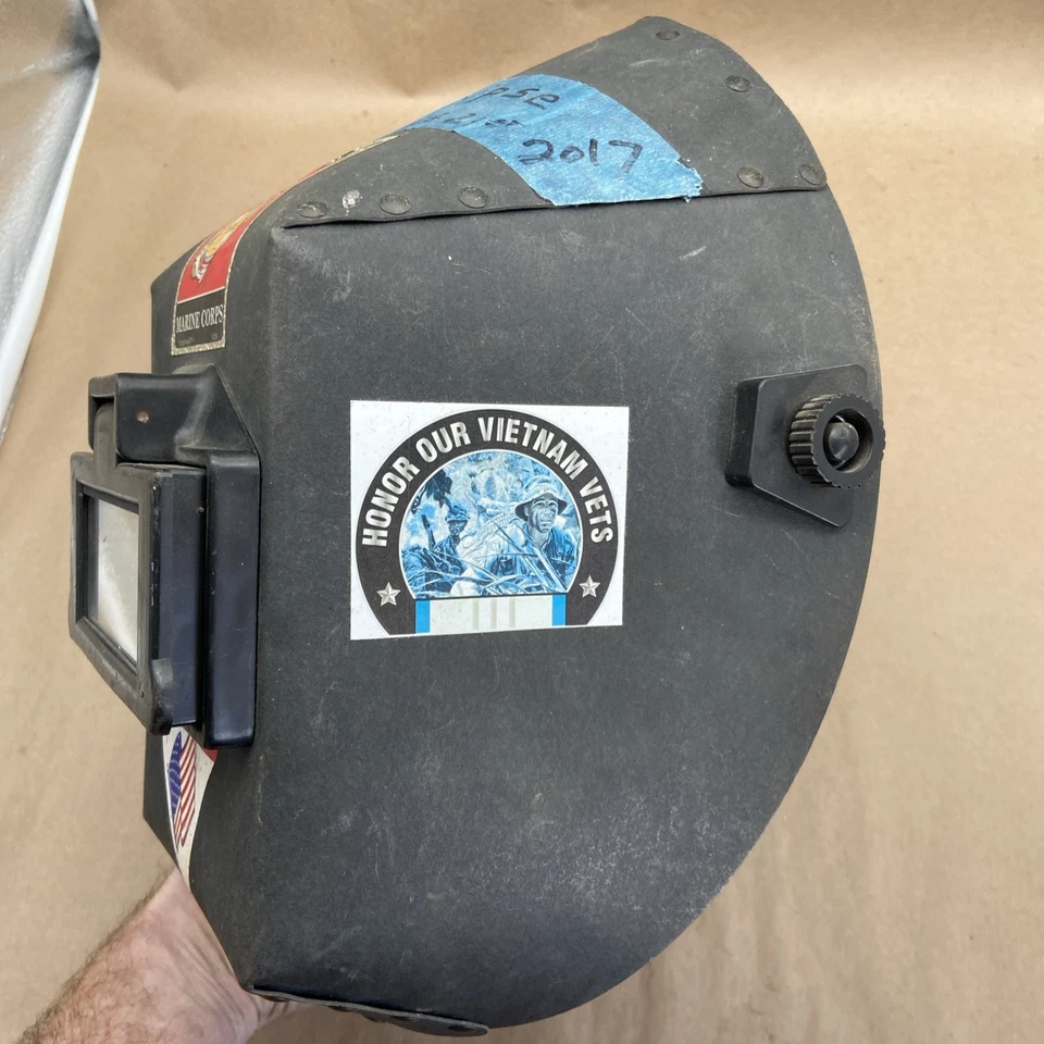 Casco de soldadura de carcasa de fibra Huntsman 430P Foto 3 de 4