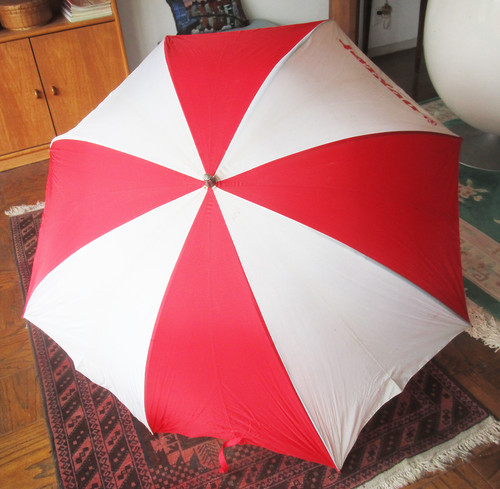 Vintage Dunlop Golf Doorman Hotel Umbrella Red & White Large Nylon Canopy