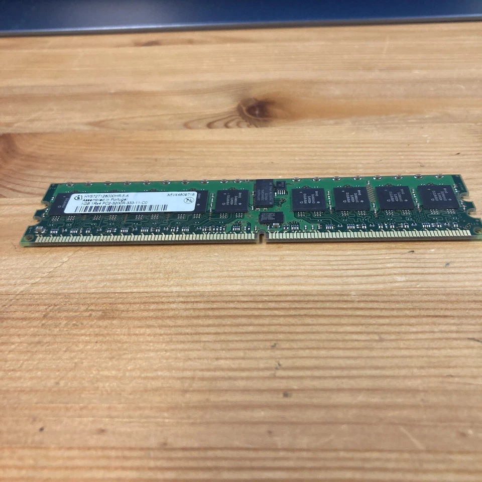 Hynix 1GB PC2-3200R DDR2-400MHz DIMM 1Rx4 Memory Module HYS72T128000HR-5-A - Image 3 of 4