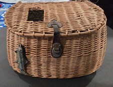 Vintage Fishing Creel Basket Wicker Vintage Fishing Creel Basket Wicker - Image 1