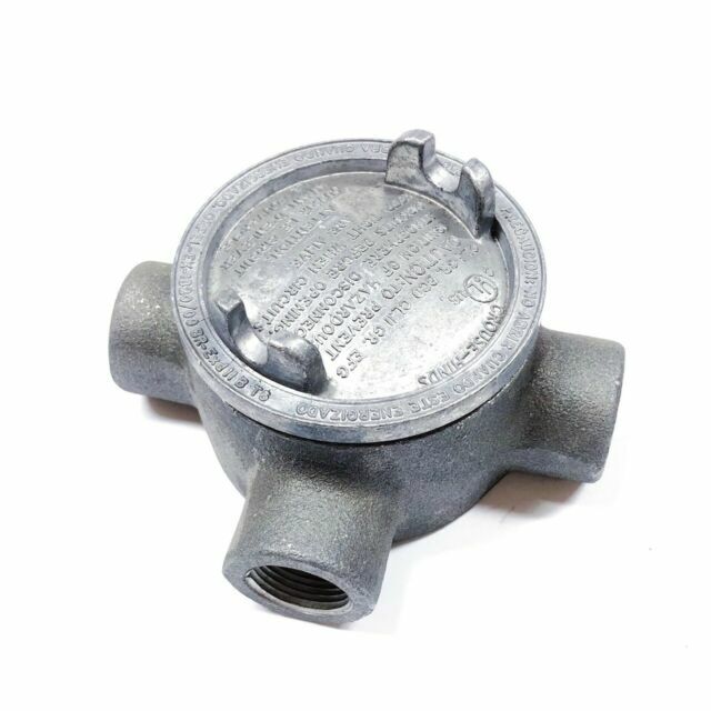 Boîtier De Sortie électrique Rond Crouse-Hinds GUA24 Avec Couvercle Et Entrée 3/4" - Neuf