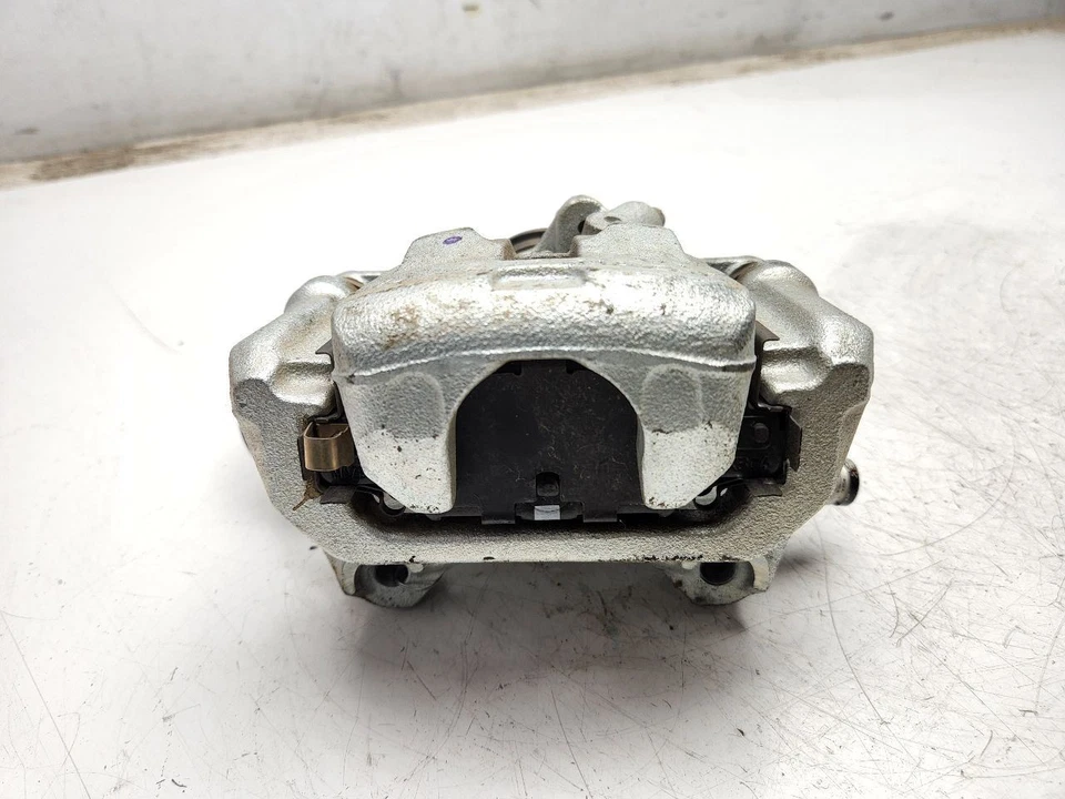 2024 Mazda CX-5 Passenger Right Caliper Rear OEM KAY02661XA - Image 4 of 4