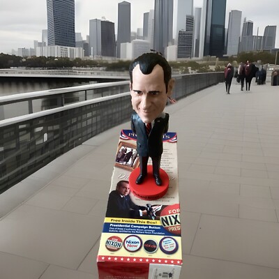 Richard Nixon Royal Bobbles Limited Edition  Bobblehead 