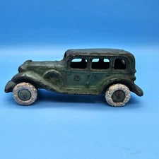 AC Williams 1930's Green Dual Side Sedan