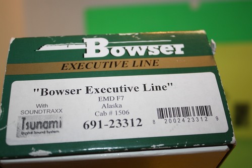HO Bowser Executive Line ALASKA CAB EMD F-7A #1506 w/DCC & SOUND 691-23312 - Picture 13 of 13