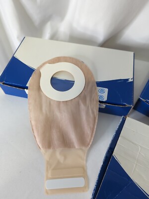 Convatec Esteem Synergy + Ostomy Pouch Bag 416900 1-7/8'' Stoma Drainable Box/10