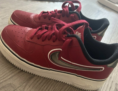 Nike Air Force 1  07 LV8 Sport NBA Sneaker   Special Edition   Gr. 41