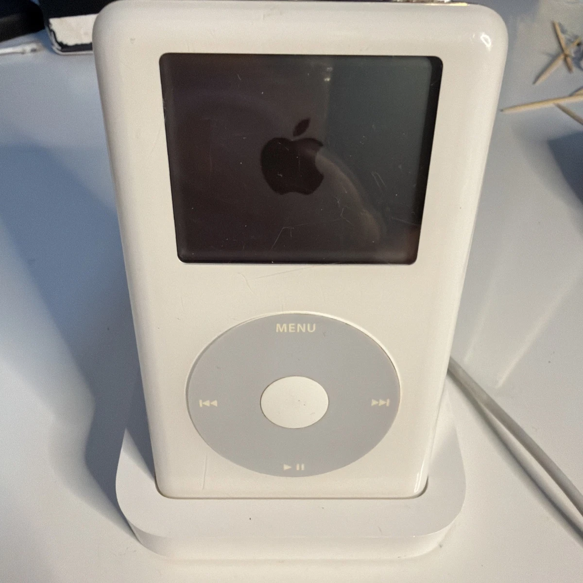 Apple iPod Classic 5th Generation White iPods & MP3 Players for