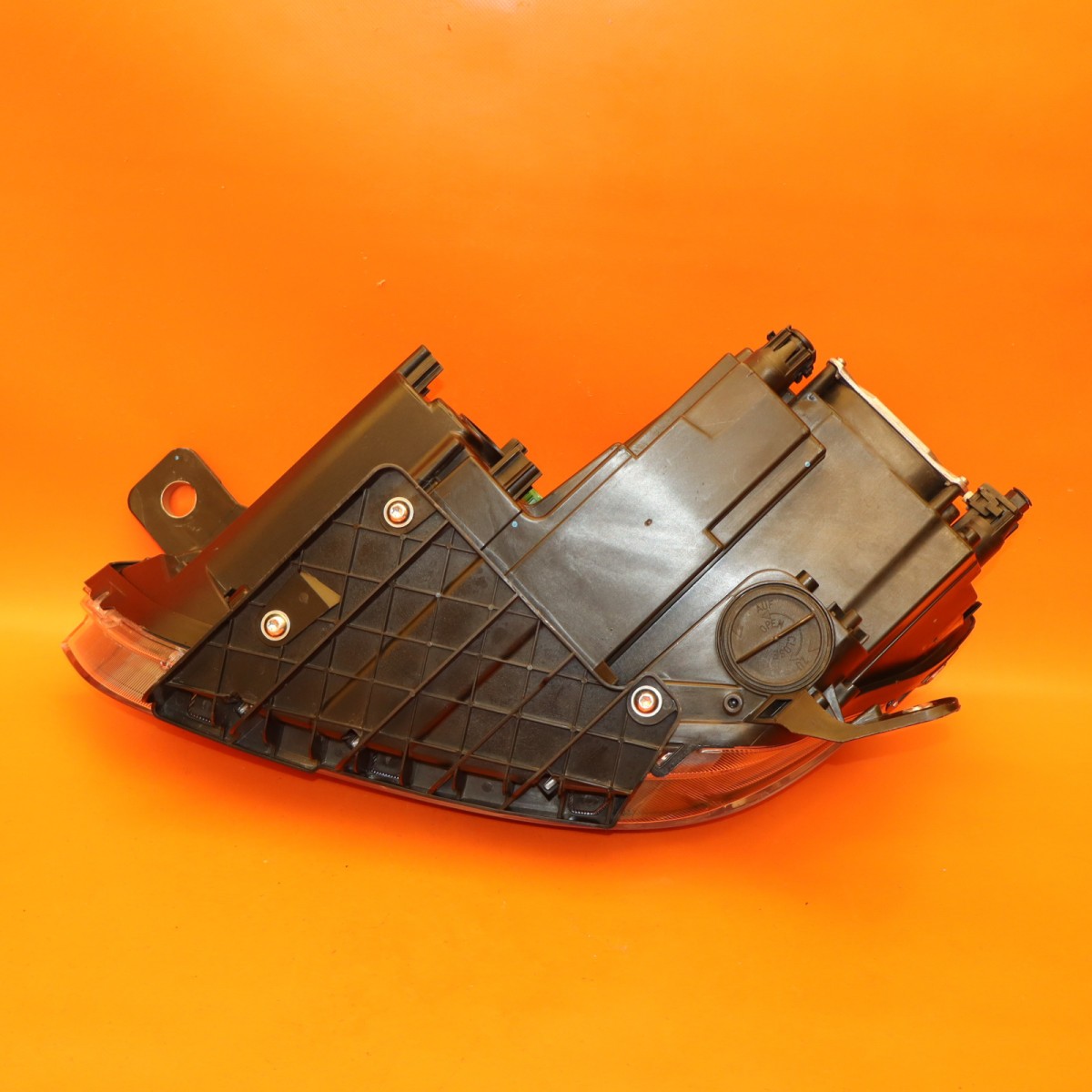 MASERATI GHIBLI HEADLIGHT RIGHT PASSENGER 2014-2017 2018 2019 67000547 XENON