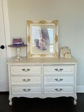 Elegant Vintage French Provincial Dresser – Timeless White Beauty