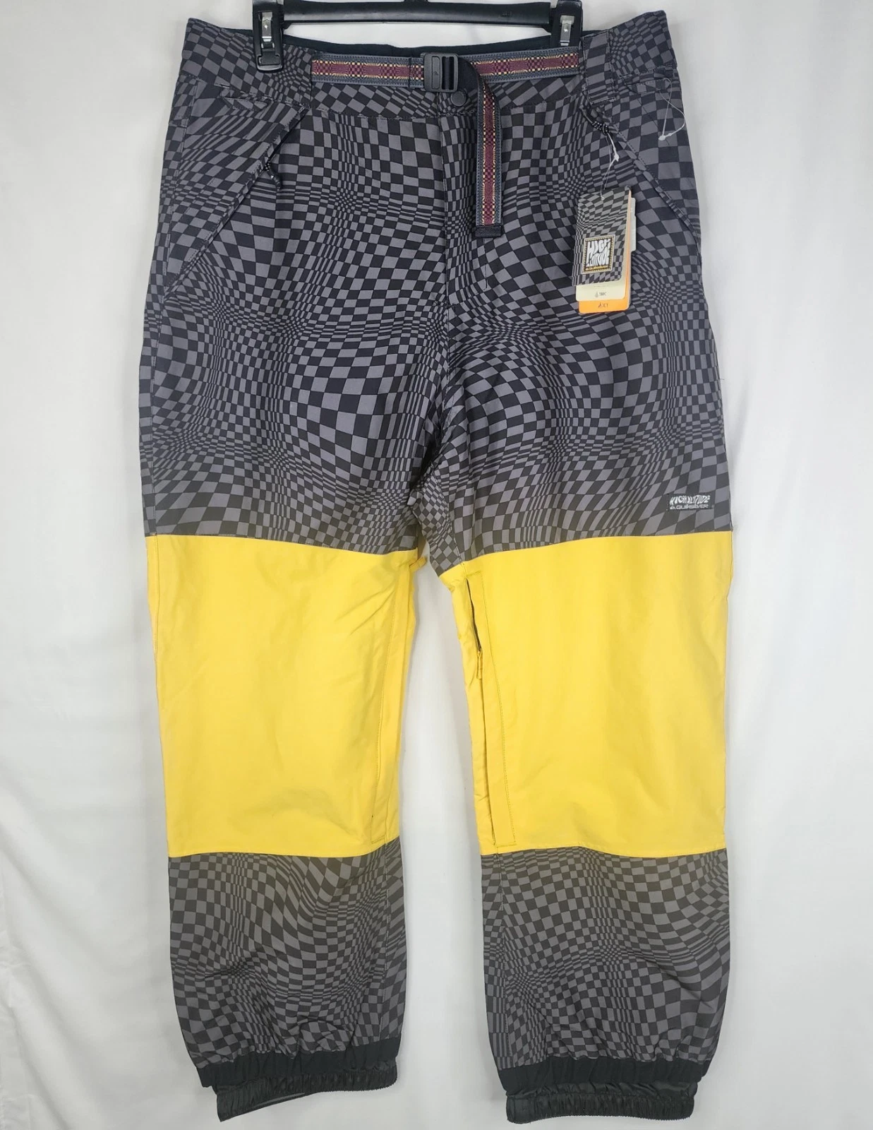 Quicksilver dryflight technology beater snow pants Size M