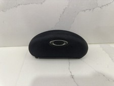 Oakley Sunglasses Zippered Hard Shell Case Black With Foam Insert - Extra Nose P