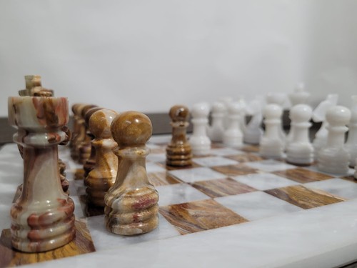 Chess Set 12" Autumn Red/Cinder White Onyx/Marble Handmade With Wood Case NEW! - Picture 10 of 18