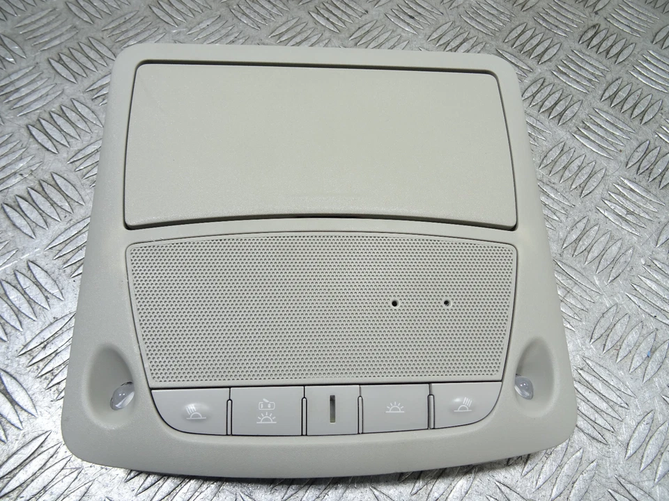 Nissan Leaf Tekna Ze0A MK1 2015 5 puertas escotilla interior delantera luz de techo *11437 Foto 2 de 4