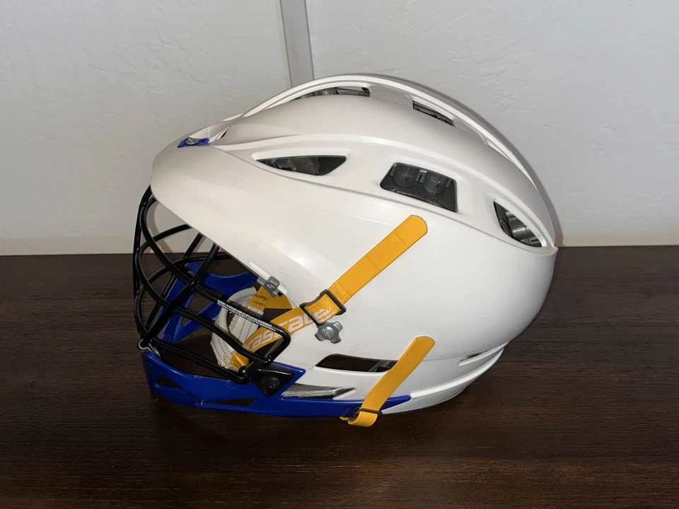 Cascade PRO7 Lacrosse Helmet White w/ Blue - Image 4 of 4